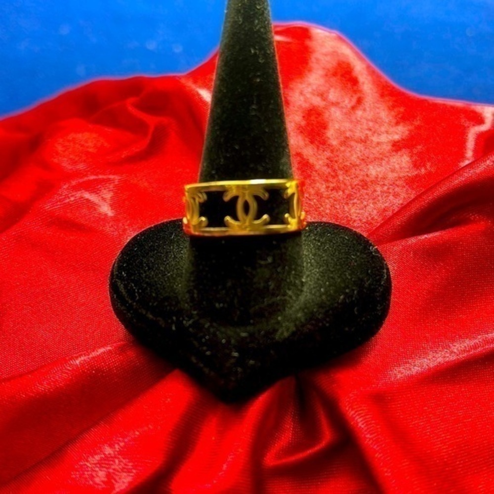 Fashion Stainless Steel Ring - Gold Tone